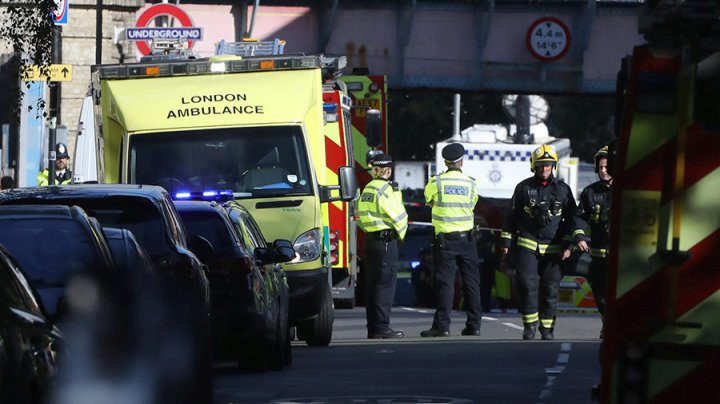 Число пострадавших в результате взрыва в метро Лондона достигло 29 человек