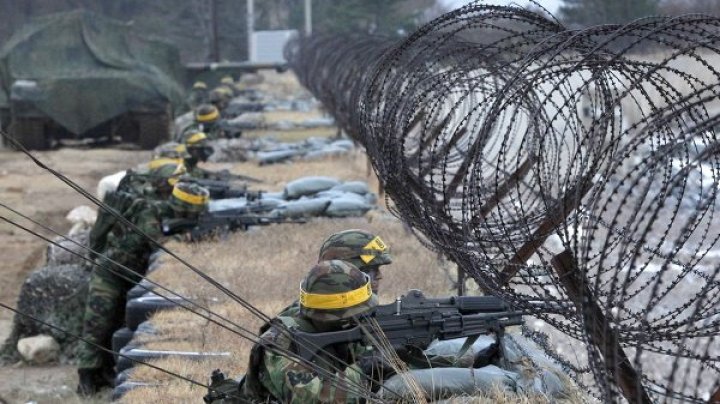 На границе между Северной и Южной Кореями прошли военно-воздушные учения