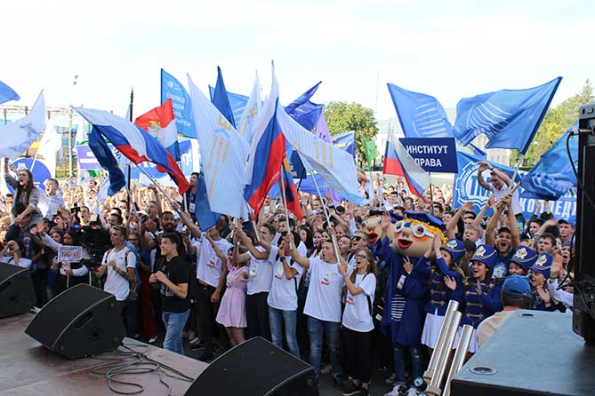 16-09-2017: В Тольятти прошел Парад российского студенчества