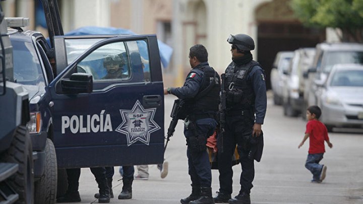 Неизвестные открыли стрельбу по футбольным болельщикам в Мексике