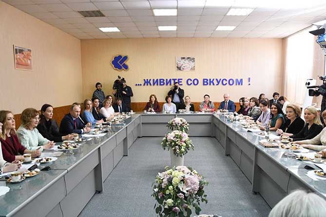 встреча президента РФ с женщинами-предпринимателями 07-03-2018