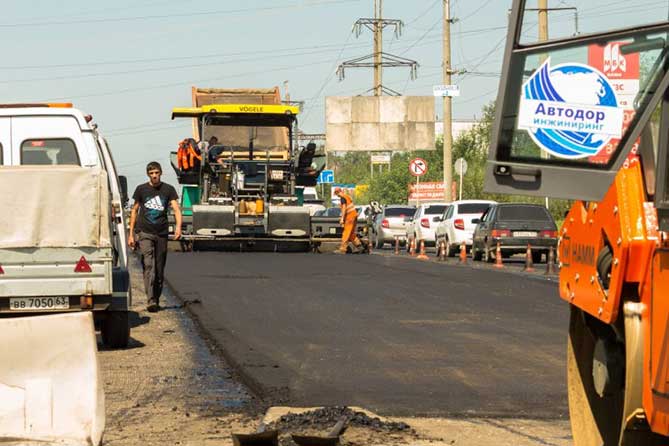 ООО «Автодоринжиниринг» отремонтирует семь участков дорог в 2018 году