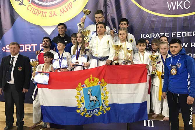победители международного турнира по каратэ в Подмосковье 2018