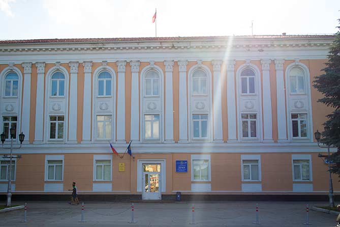 На нужды депутатов Тольятти не хватает больше 21 миллиона рублей