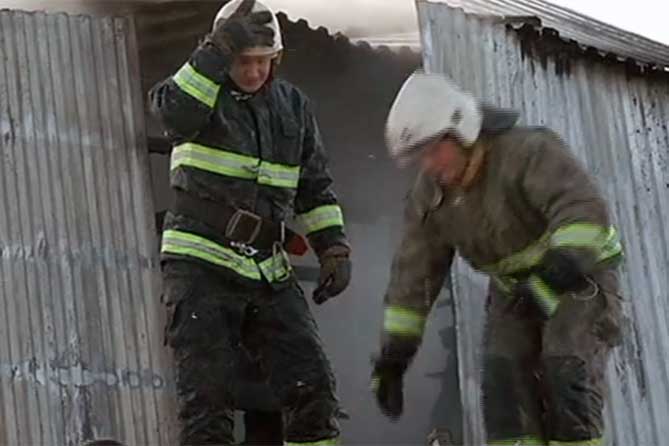 На дачном массиве под Тольятти 29 ноября 2018 года горел дом