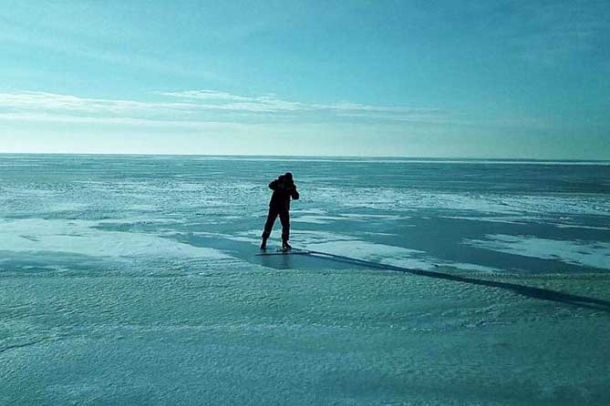 В Тольятти спасали мужчину и ребенка, провалившихся под лед