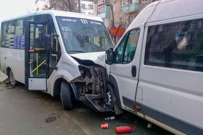 В Тольятти в ДТП пострадали восемь пассажиров, в том числе ребенок: Официальная информация