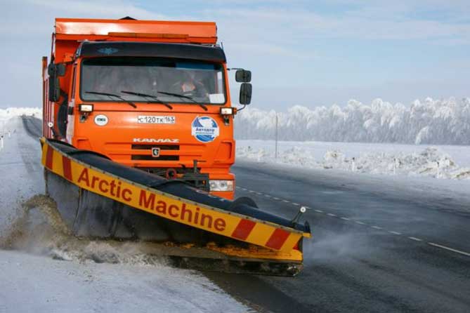 Фронт ледяного дождя и снега идет в сторону Тольятти: Дорожники обеспечивают безопасный проезд на трассе М-5 «Урал»