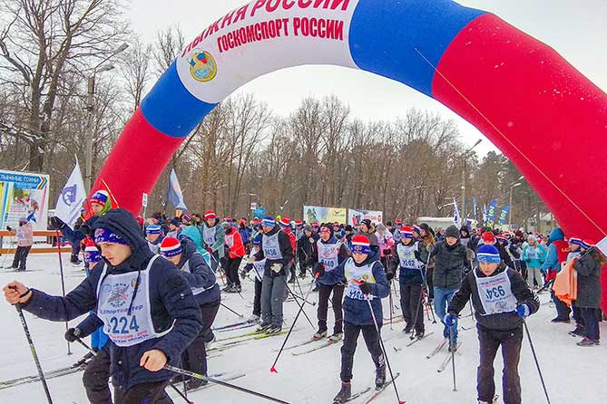 В соревнованиях «Лыжня России-2019» в Тольятти приняли участие более шести тысяч человек