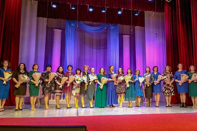участники конкурса учитель года в тольятти 2019
