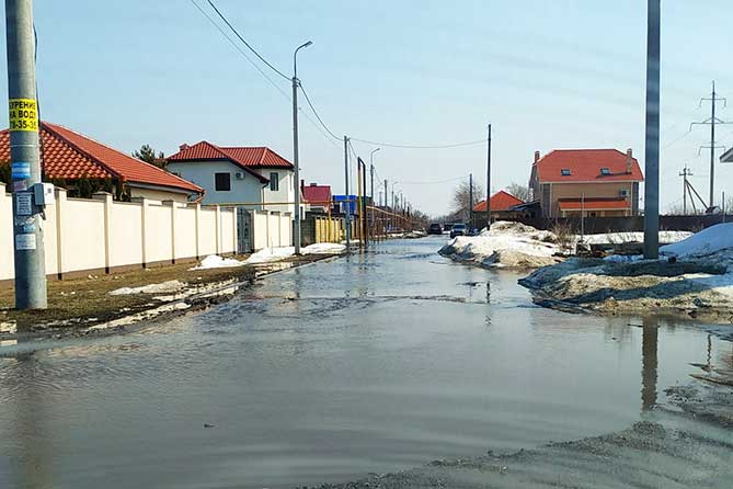В Тимофеевке произошло подтопление талыми водами с поля 11 приусадебных участков