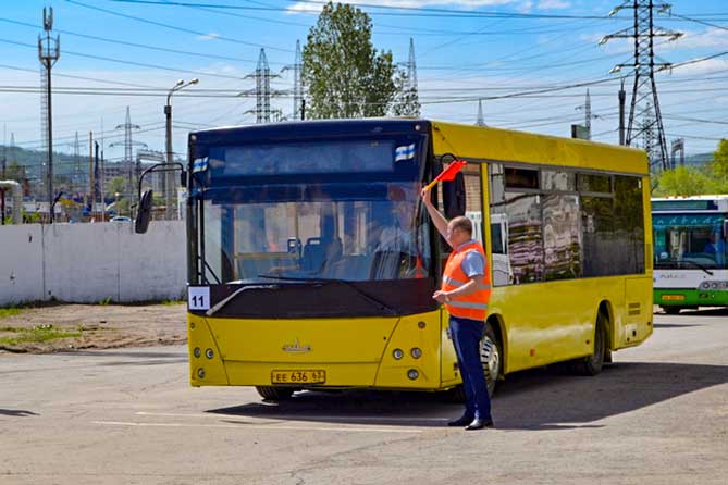 В Тольятти назвали лучших водителей автобусов 2019