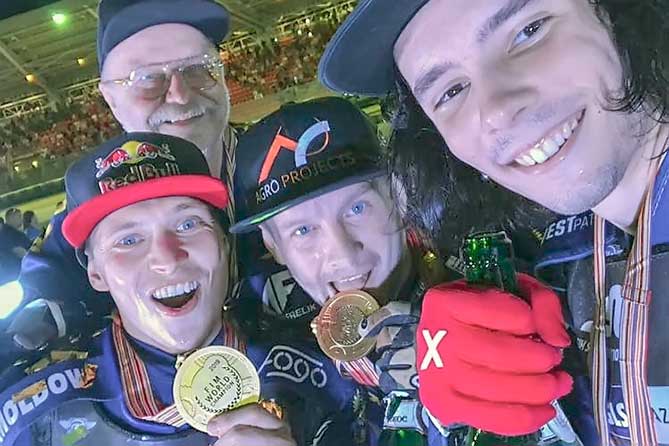 золотые медали в тольятти