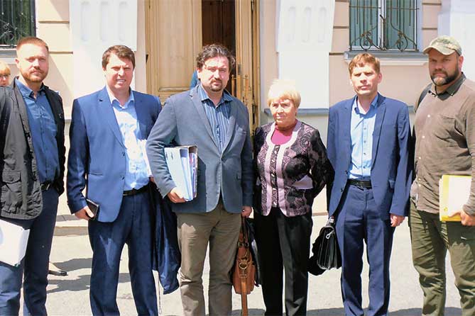 Мусорное дело: Жители Тольятти и России следят за громким судебным процессом