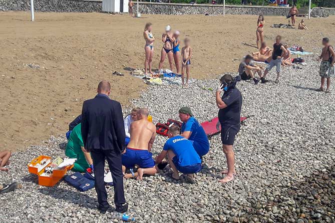 спасатели на берегу волги тольятти