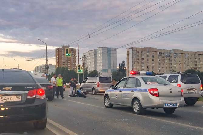 В Тольятти на Южном шоссе произошло ДТП с участием мотоцикла, автобуса и двух автомобилей