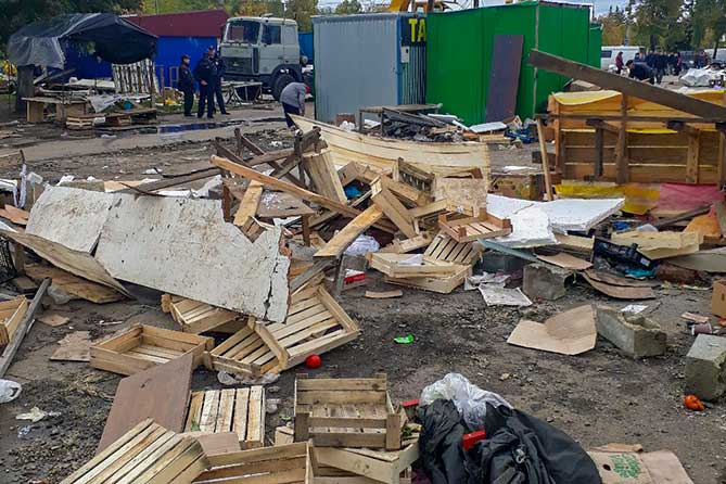В Тольятти ликвидировали рынок на Революционной возле ТЦ «Старый торговый»